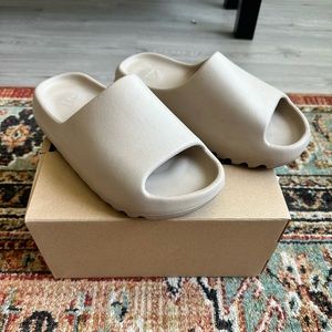 Adidas YEEZY SLIDE PURE